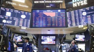 US Stocks Close Lower Amid Losses in Several Corporate Shares