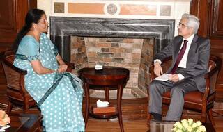 Sitharaman-RBI Guv Meet on Budget Briefing, Discuss Overseas Bond, NBFCs