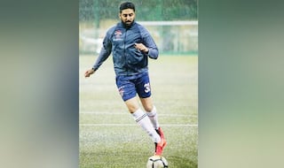 Abhishek Playing Football in Rain is All Soccer Lovers Ever, Viral Picture Will Tickle Your 'Twinkle Toes'