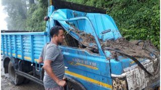 Bengal: Landslides Due to Torrential Rains Block Roads, Damage Houses in Darjeeling