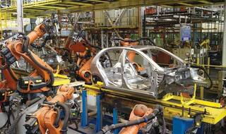 Auto Stress: Mahindra And Mahindra to Suspend Production For 8-14 Days