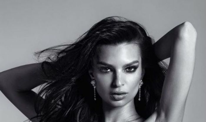 Supermodel Emily Ratajkowski Flaunts Her Armpit Hair To Give Out