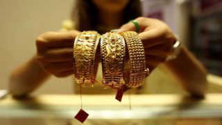 Gold Price Hits New High on Back of Weaker Rupee, Nears Rs 39,000 Mark
