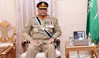 Pakistan Army Chief Discusses Kashmir Issue With Chinese General