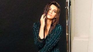 Kriti Sanon Feels Sexy in Short Green Dress And Wet Hair And we Are Smitten by Her Look