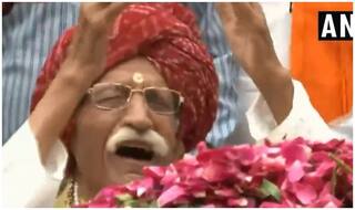 VIDEO : बेटी समान सुषमा स्वराज को श्रद्धांजलि देते समय फफक-फफक कर रो पड़े MDH मसाले वाले धर्मपाल गुलाटी
