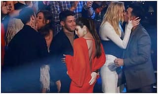 Priyanka's Photoshop Just to be With Nick Jonas at MTV Video Music Awards 2019 Will Win Your Heart!