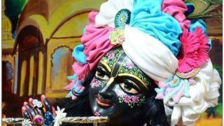 Janmashtami 2022: 5 Special Things of Kanha Ji To Offer During Krishna Janmashtami Puja