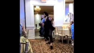 Sikh Men Enter a Wedding Party With Total Swag, Watch Their Viral Bhangra Video