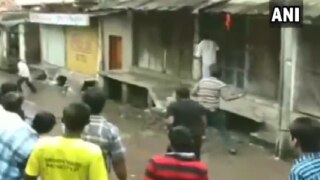 MP: 168 Injured as Villagers Pelt Stones During 'Gotmaar' Festival in Chhindwara | Watch