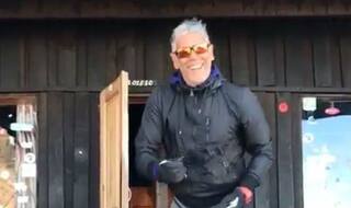 Viral Video: Milind Soman Hilariously Dances to 'Hakuna Matata' as he Comes Down From Uhuru Peak