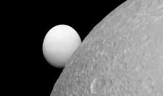 चांद की धरती में छिपे हो सकते हैं कई मूल्यवान धातुओं के भंडार, अध्ययन में हुआ ये खुलासा