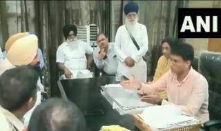 VIDEO: विधायक ने डिप्‍टी कमिश्‍नर से कहा- यह तुम्हारे बाप का ऑफिस नहीं है...फिर आगे हुआ ये