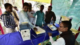 Bihar Assembly Election 2020: नहीं है वोटर आईडी, लेकिन मतदाता सूची में है नाम तो फिर कैसे डालें वोट... यहां जानिए
