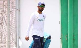 'Local Boy' Saha Ready to Help Kohli & Co. to Prepare For First Day-Night Assignment