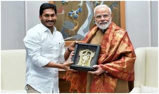 CM जगनमोहन रेड्डी ने की PM मोदी से मुलाकात, आंध्र प्रदेश के लिए मांगी वित्तीय मदद