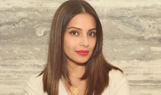 On World Mental Health Day, Bipasha Basu Says 'I am Here For You' to Those Who Need Support And Care