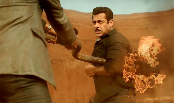 Watch: This video of Salman Khan shooting for 'Dabangg 3' amidst rains in  Jaipur is going viral!