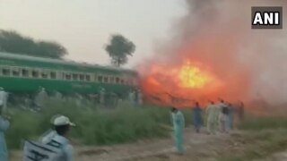 Pakistan: 16 Killed, Over 13 Injured as Fire Engulfs Karachi-Rawalpindi Express Train