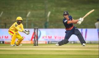 KKR टीम से बाहर किए गए इस खिलाड़ी ने 303 की स्ट्राइक रेट से की बल्लेबाजी, बना डाला लीग का सबसे बड़ा स्कोर