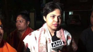 Sabarimala Row: Trupti Desai Arrives to Visit Shrine, Warns of Contempt Plea if Stopped
