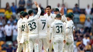 Australia vs Pakistan 1st Test: Mitchell Starc Picks up Four-For as Australia Pacers Dominate Pakistan Despite Asad Shafiq's Resistance on Day 1