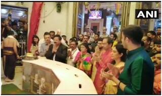 उद्धव ठाकरे बने महाराष्ट्र के सीएम, परिवार संग सिद्धिविनायक मंदिर पहुंचकर की पूजा-अर्चना