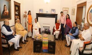 PM Modi, Shah And BJP Top Brass Meet 'Margdarshak' Advani on His 92nd Birthday