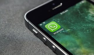 Ghaziabad Man Apologises to Financier Via WhatsApp Before Killing Family & Ending Life