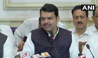 Devendra Fadnavis Urges Uddhav Thackeray to Ban Booklet That Depicts Savarkar Negatively