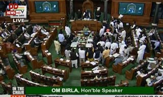 बीपीसीएल के विनिवेश और चुनावी बॉन्‍ड के मुद्दों पर विपक्ष ने संसद में किया हंगामा