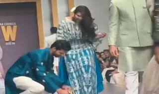 जब रैंप वॉक के दौरान टूट गई पाक मॉडल की सैंडल, VIRAL VIDEO देखें और जानें क्या हुआ आगे