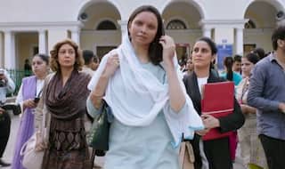 Chhapaak Trailer Twitter Reactions: Netizens Applaud Deepika Padukone's Impactful Performance, Give Thumbs up to The Film
