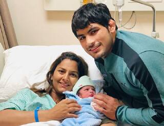 Geeta Phogat Delivers Baby Boy, Wrestler Posts Cute Picture of Family on Social Media | SEE POST
