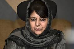 Mehbooba Mufti, in Detention Since August 5 Last Year, Released Finally; Press Address on October 16