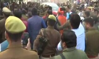 Unnao: BJP MP Sakshi Maharaj, Two UP Ministers Heckled at Rape Victim's Village