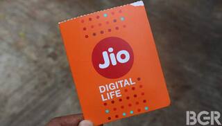 Reliance Jio offering Rs 444 bundled package for four months before the prices go up