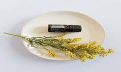 Want to Bid Adieu to Insomnia And Stress? Opt For Spikenard Essential Oil