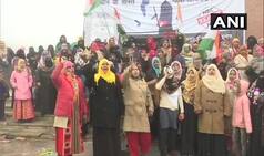 150 Booked For Lucknow Anti-CAA Stir, Poet Munawwar Rana's Daughters Among 'Offenders'
