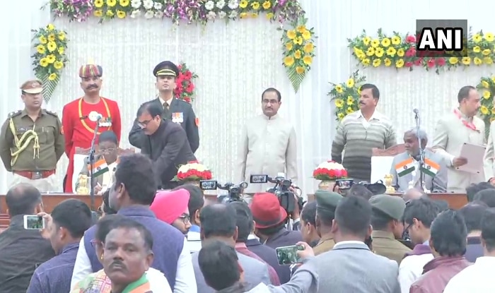 Jharkhand Cm Hemant Soren Expands Cabinet 7 New Ministers Take Oath