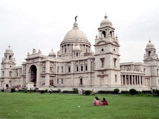 Bengal Lockdown: बेलूर मठ, विक्टोरिया मेमोरियल व स्वीमिंग पुल खुले, लेकिन कुछ नियमों का करना होगा पालन