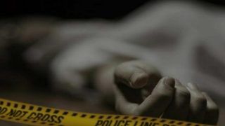 यूपी के कुशीनगर में बेकाबू भीड़ ने पुलिस के सामने ही हत्या के आरोपी को पीट-पीटकर मार डाला