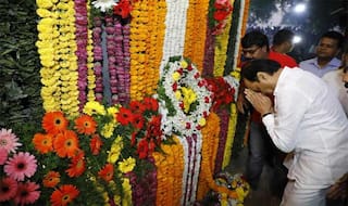 महाराष्‍ट्र: डिप्‍टी सीएम अजित पवार ने कोरेगांव भीमा युद्ध स्मारक पर श्रद्धांजलि दी