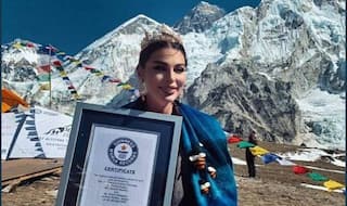 Fashion Show: एवरेस्‍ट पर अनोखा फैशन शो, बना Guinness World Record, देखें फोटोज