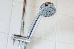 Suffering With Extreme OCD, A Bengaluru Man Spent 10 Hours Bathing Every Day for 7 Months