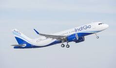 उड़ान के तुरंत बाद ही हवा में टकराने से बाल-बाल बचे IndiGo के दो विमान, DGCA करेगा जांच
