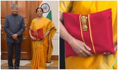 हल्दी जैसी पीली साड़ी, बजट पर लाल कपड़ा: संसद में ऐसे पहुंचीं निर्मला सीतारमण, बदल दी ये परंपरा
