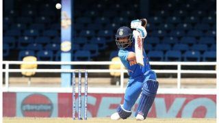 INDvNZ, 1st ODI: न्यूजीलैंड ने जीता टॉस, टीम इंडिया पहले करेगी बल्लेबाजीब