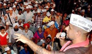 'Plain Wrong', Vishal Dadlani Peeved With AAP Over Nod to Prosecute Kanhaiya Kumar