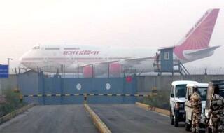 CoronaVirus Latest Update: एयर इंडिया के विशेष विमान के जरिए वुहान से 324 भारतीयों को लाया गया